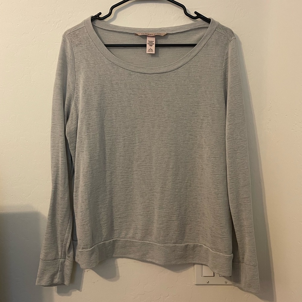VICTORIAS SECRET PAJAMA SHIRT